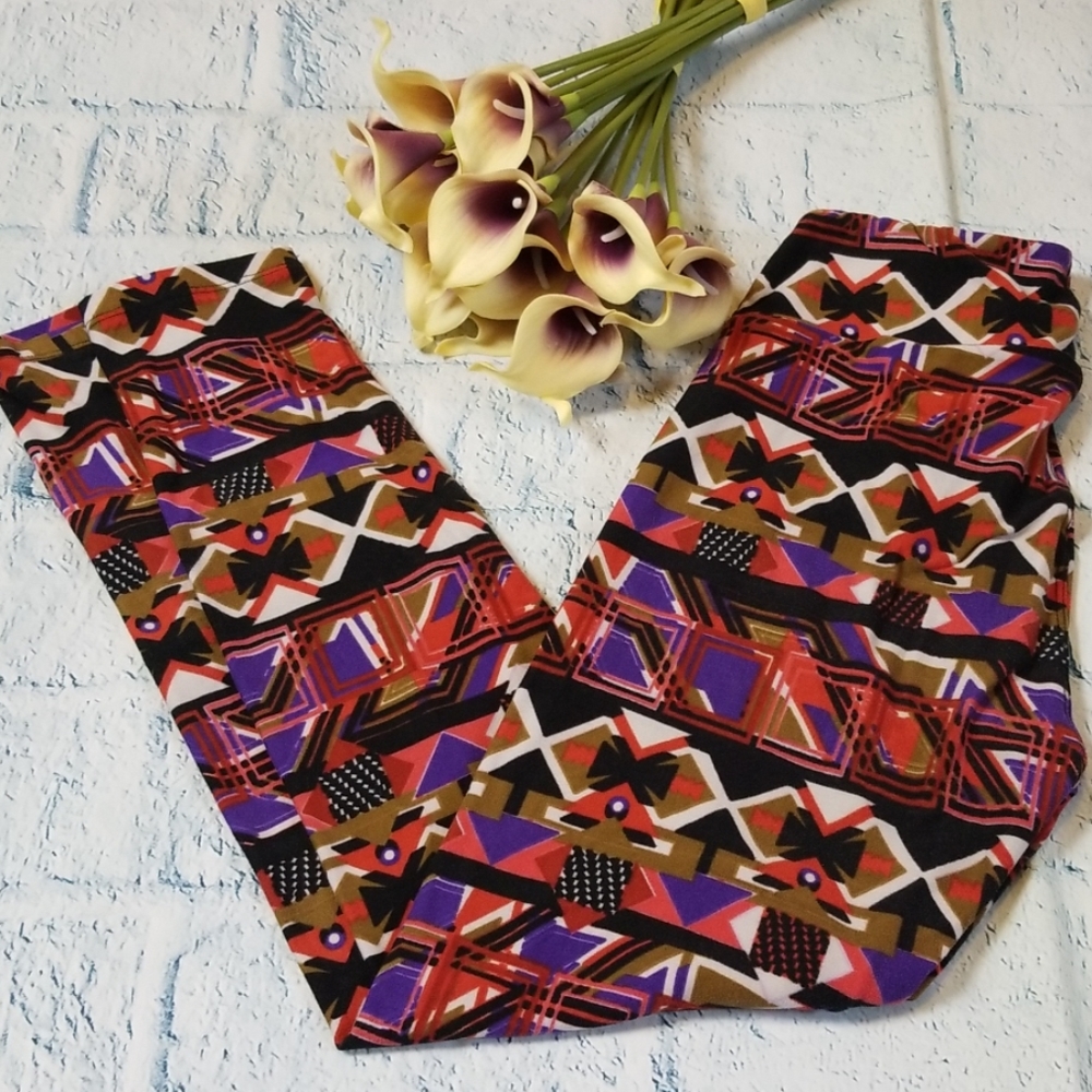 Lularoe OS women's geometric/tribal print leggings